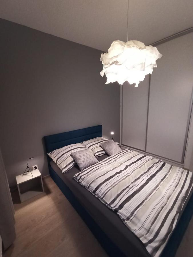 Apartament Wrzesnia II公寓 外观 照片